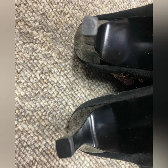 Black Floral Embroidered Heeled Boots - Picture 7 of 9